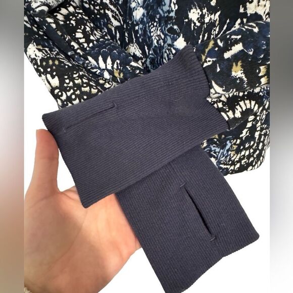 NWT Joie Caleigh Thumb Hole Sweater - Picture 4 of 7